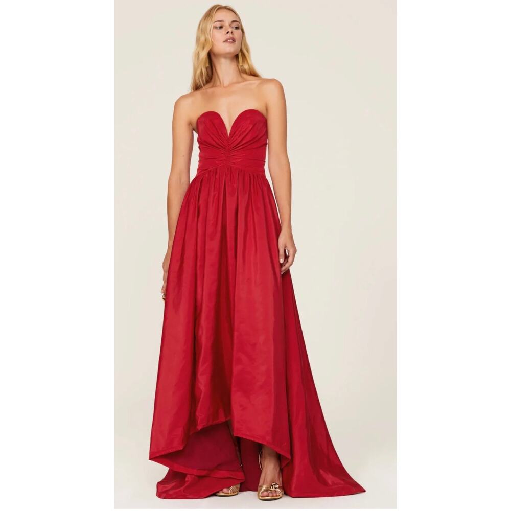 Monique Lhuillier Red Strapless High-Low Ball Gown